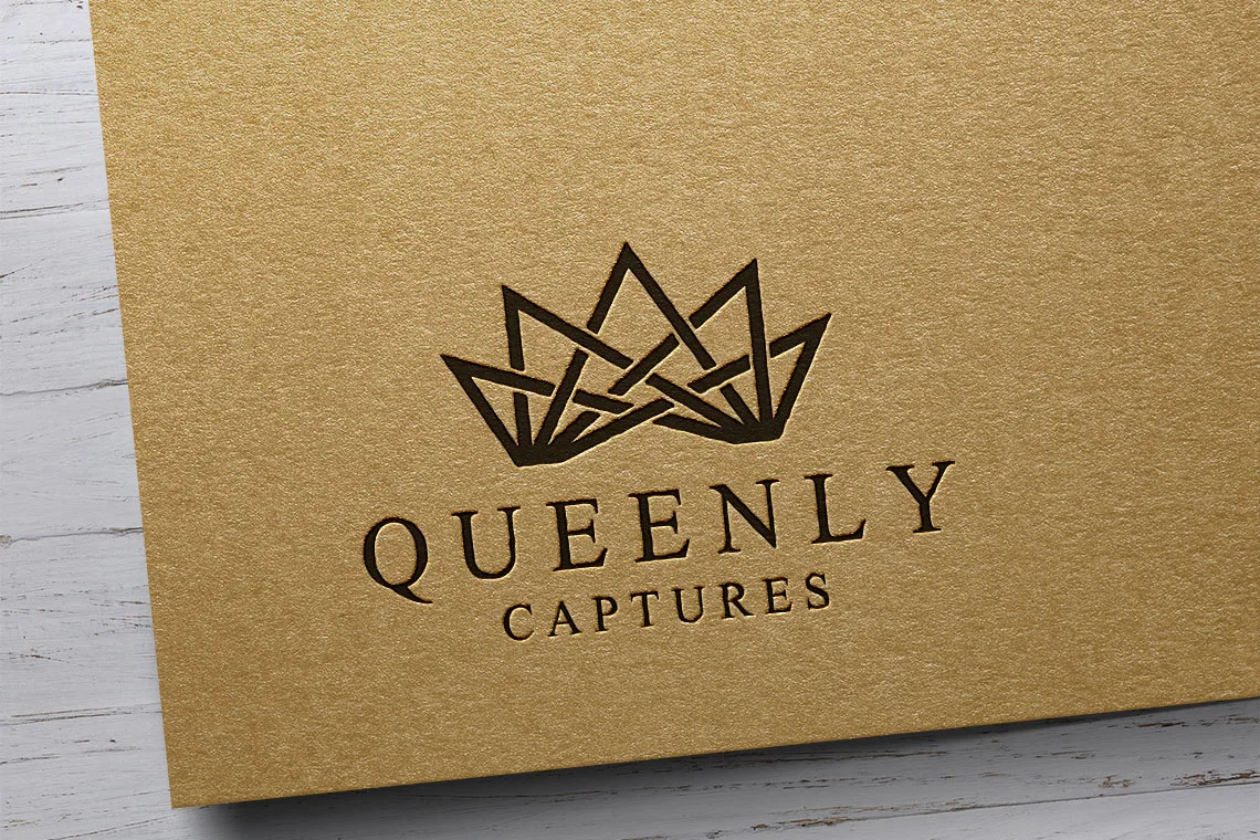Логотип «Queenly Captures» – презентация