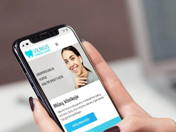 „Vilnius Dental Clinic“ svetainė – mobilioji versija